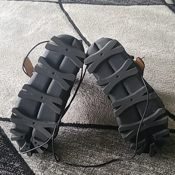 Gothic boots - Picture 5 of 5